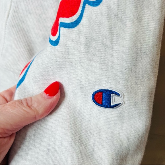 Champion Logo Pullover Knit Sweatshirt Athletic Athleisure Crew Neck Long Sleeve - Picture 8 of 11